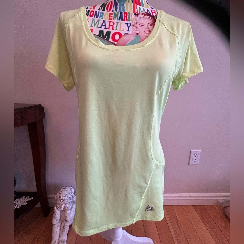 🌼3 for $30 Women's Lime Green Active Top by RBX in great condition